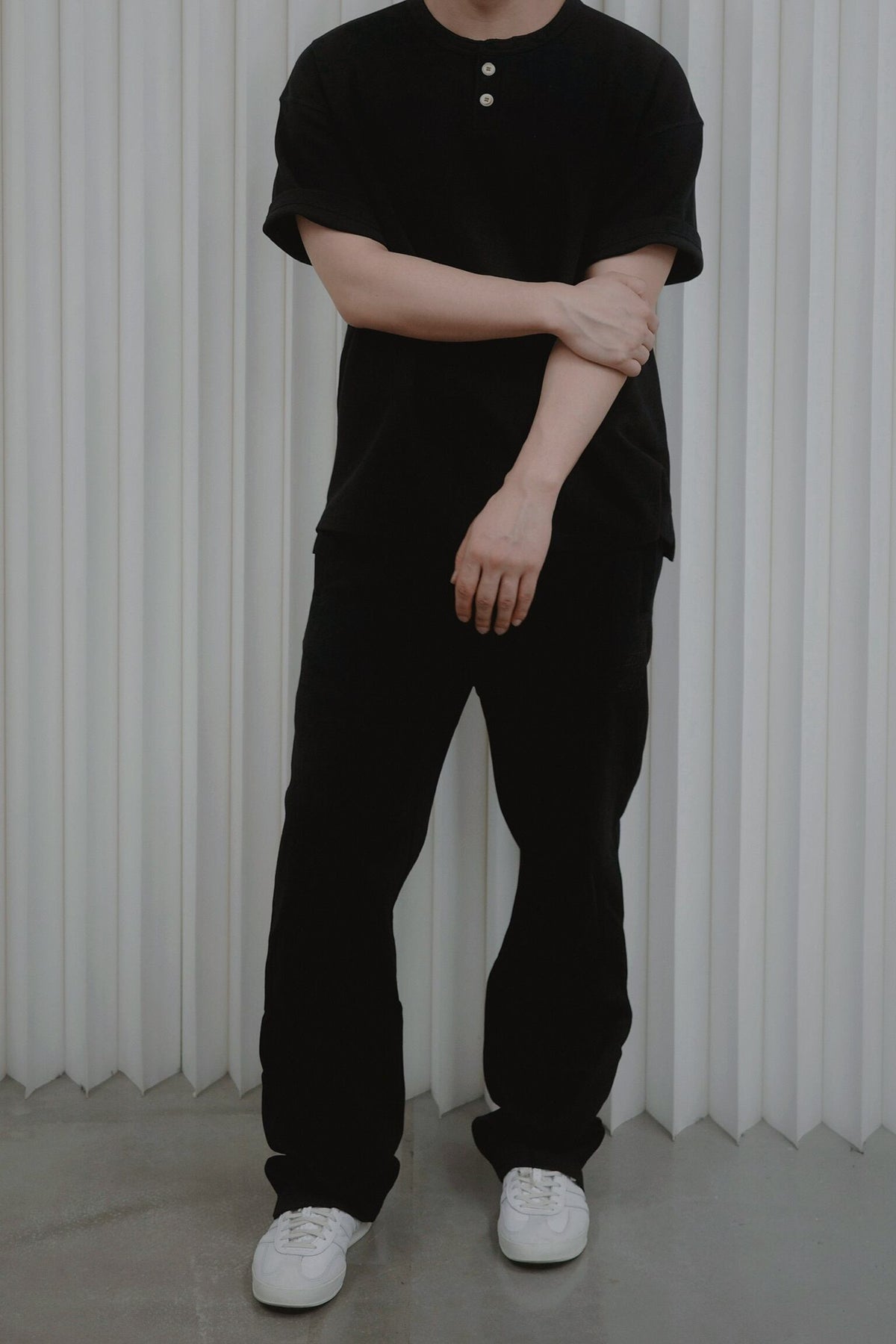 HIH CINDER BUTTON T-SHIRT / MULTI - image 9