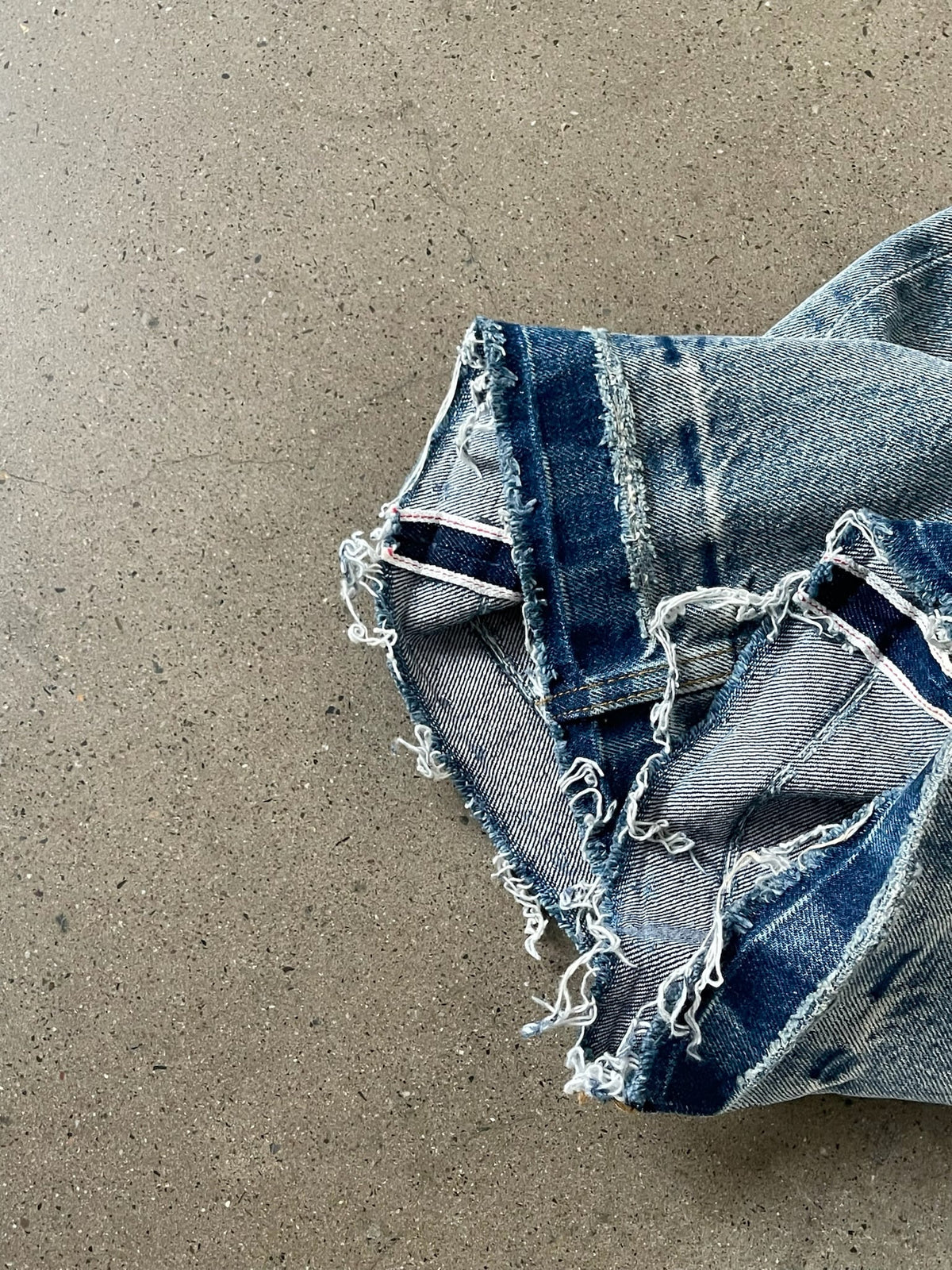 HIH WASHED DENIM PANTS / INDIGO - image 5