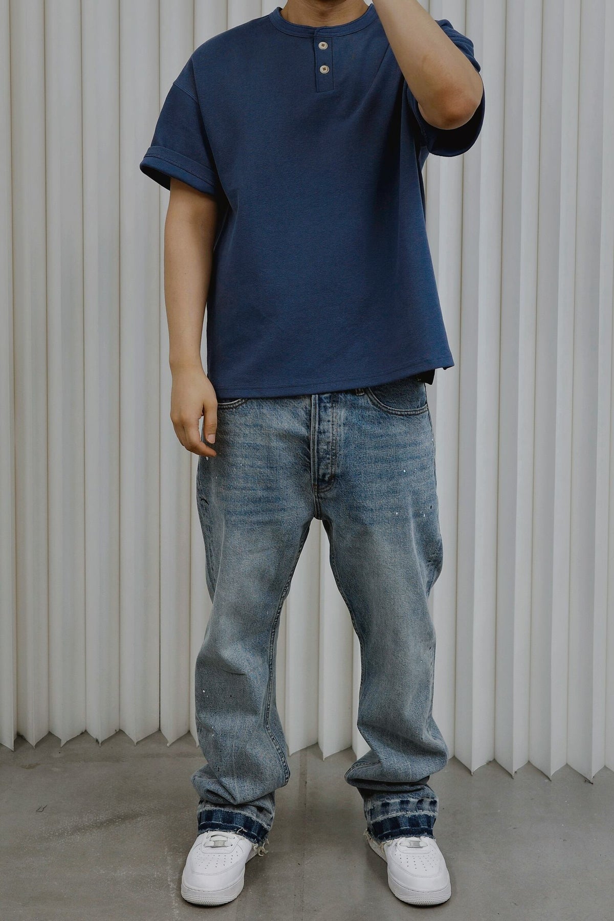 HIH CINDER BUTTON T-SHIRT / MULTI - image 8